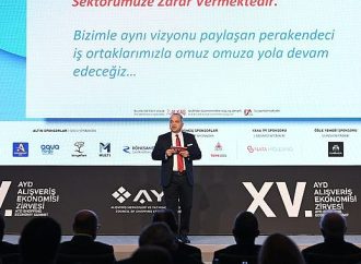 15. AYD Alışveriş Ekonomisi Zirvesi: Ticari Gayrimenkul ve Perakendenin Geleceği Konuşuldu!