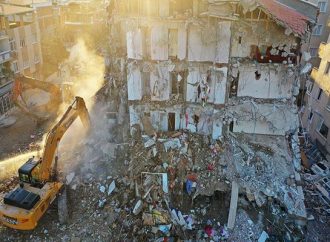 İzmir depremi, konut yenileme sürecine hız verdi!
