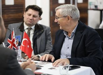 Akdenizli Çelik Kapı Üreticileri, İngiltere İhracatı için Kolları Sıvadı!