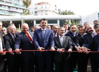Bakan Murat Kurum ve Bakan Dr. Nureddin Nebati Mipim Fuarı'nda Yabancı Yatırımcılarla bir araya geldi!