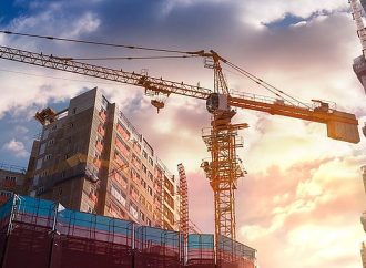 "Kurdaki oynaklık bitmedikçe gayrimenkulde belirsizlik devam edecek"