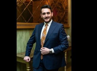 Soa Holding Yönetim Kurulu Başkanı Yalçın Artukoğlu “Kazandıran Yatırım Taşın Altında”