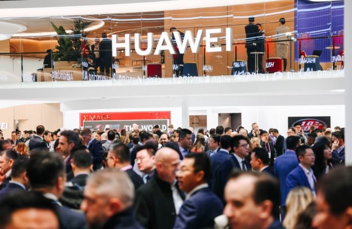 Huawei, MWC 2026’da Yeni Nesil Akıllı Cihazlarını Tanıttı