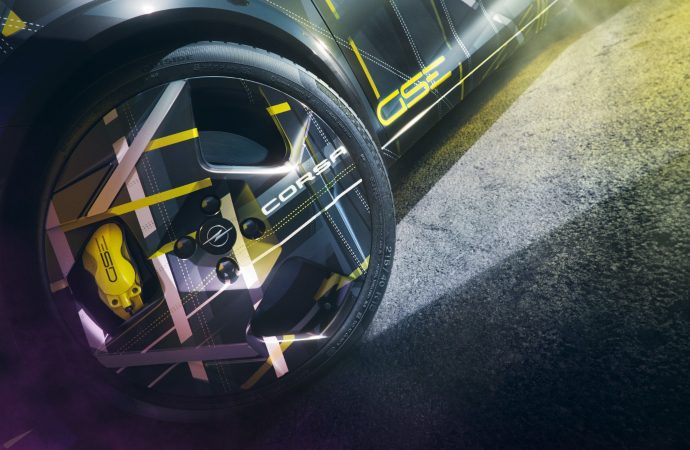 Yeni Opel Corsa GSE Elektrikli Performansı ile Yollara Çıkmaya Hazırlanıyor!