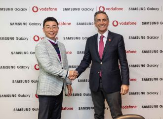 Vodafone ve Samsung’dan Mobil Dünya Kongresi’nde Yeni 5G’li Cihaz İşbirliği