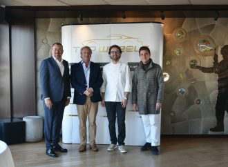 Mikla’da Seçkin Bir Gece: Top Wheels Ultimate Driving Club Üyeleri Gastronomi ve Zarafette Buluştu