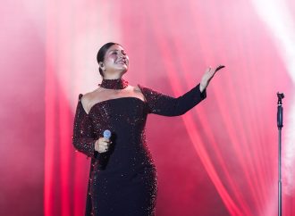 Sibel Can’dan Harbiye’de Işıltılı Gece