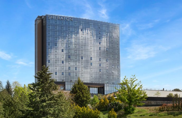 Sheraton Hotels & Resorts, Uşak’ta Açılarak Şehrin Tarihi Termal Mirasına Modern Konfor Getiriyor