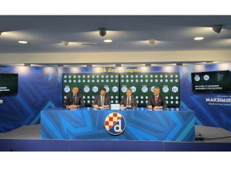 Süzer Holding’in Hırvatistan’daki Bankası, Ülkenin En Büyük Futbol Kulübü GNK Dinamo’nun Resmi Partneri ve Forma Sponsoru Oldu