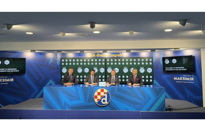 Süzer Holding’in Hırvatistan’daki Bankası, Ülkenin En Büyük Futbol Kulübü GNK Dinamo’nun Resmi Partneri ve Forma Sponsoru Oldu