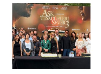 Benesta’nın Ortak Yapımcılığını Üstlendiği “Aşk Tesadüfleri Sever 3”ün Çekimleri Tamamlandı
