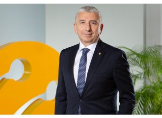 Turkcell Platinum’lular “Tarifen Yurt Dışında Geçerli” Özelliğinden Artık 15 Güne Kadar Ücretsiz Yararlanıyor.