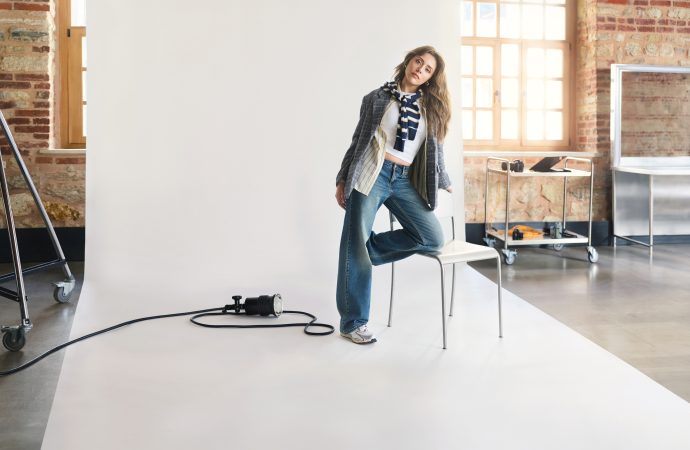 Senin Kadar Orijinal: Levi’s®, Marka Yüzü Sıla Türkoğlu ile Yeni Sezonda Stilin Tek Bir Hali Olmadığını Hatırlatıyor