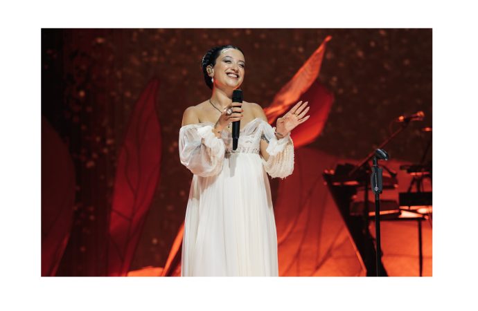 Melike Şahin Harbiye’de Binlerce Müziksevere Unutulmaz Bir Gece Yaşattı!