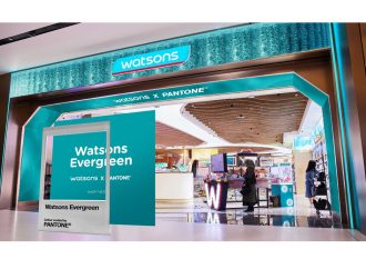 Watsons, Pantone İş Birliğiyle Duyurduğu “Watsons Evergreen” ile 185 Yıllık Bakım Mirasını ve İyi Yaşam Anlayışını Kutluyor!