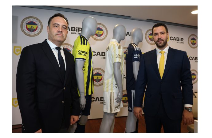 Cabir Holding, Fenerbahçe Futbol A Takımı’nın ‘Forma Sağ Kol Sponsoru’ Oldu!