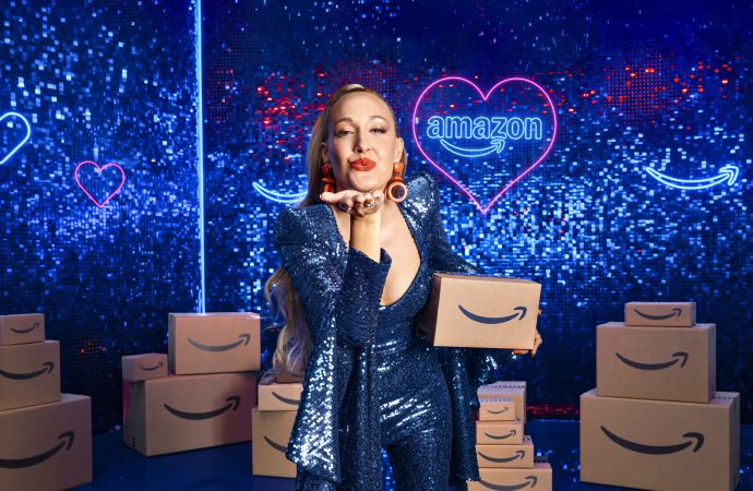 Gupse Özay ve Amazon’dan Albüm Sürprizi!
