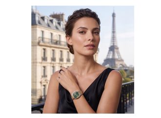Zamansız Paris cazibesi Elle Saat
