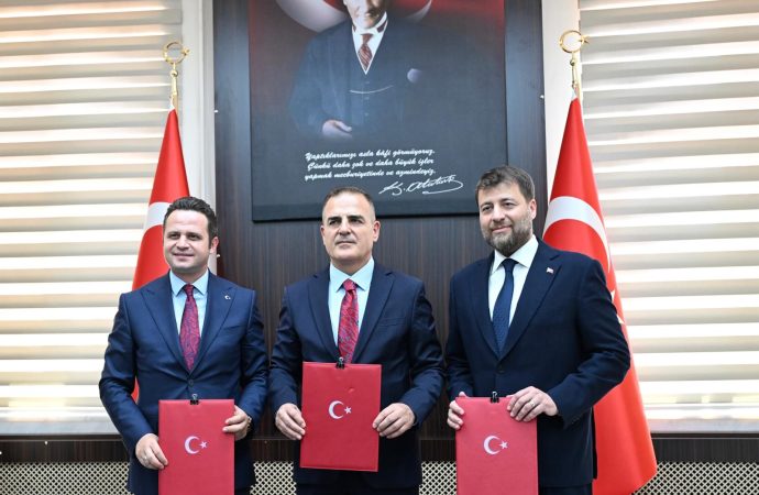 Tera Holding, Fethiye’ye 20 Derslikli Yeni Anadolu Lisesi Kazandırıyor