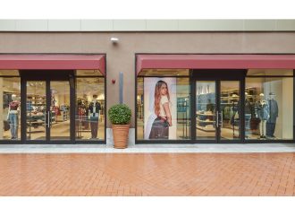 Calvin Klein, Yeni Mağazasını Village’da Açtı…